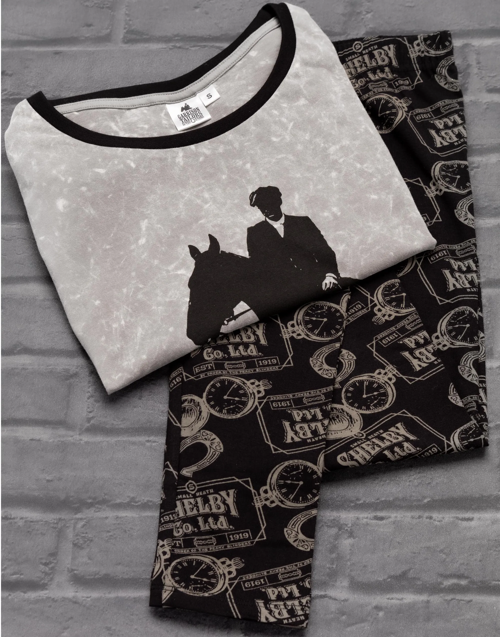 Peaky Blinders Womens Pyjamas - T-Shirt And Leggings Set