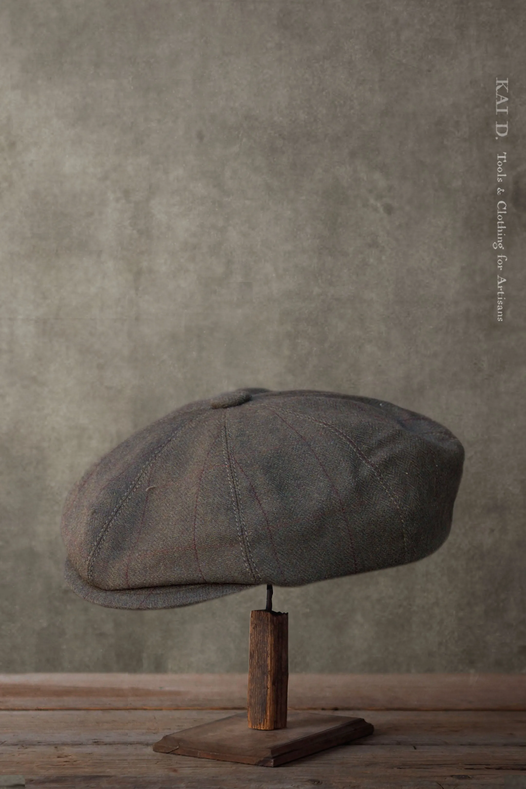 Peaky Hat - British Olive Wool - L, XL