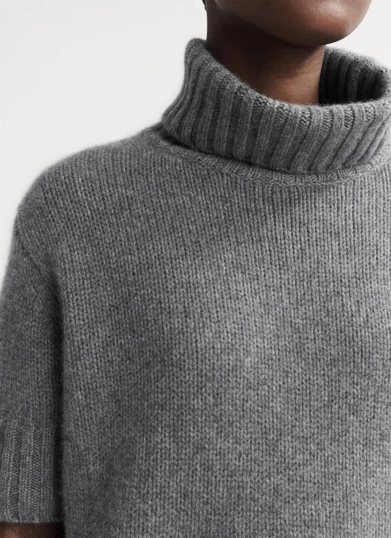 Short Sleeve Cashmere Turtleneck