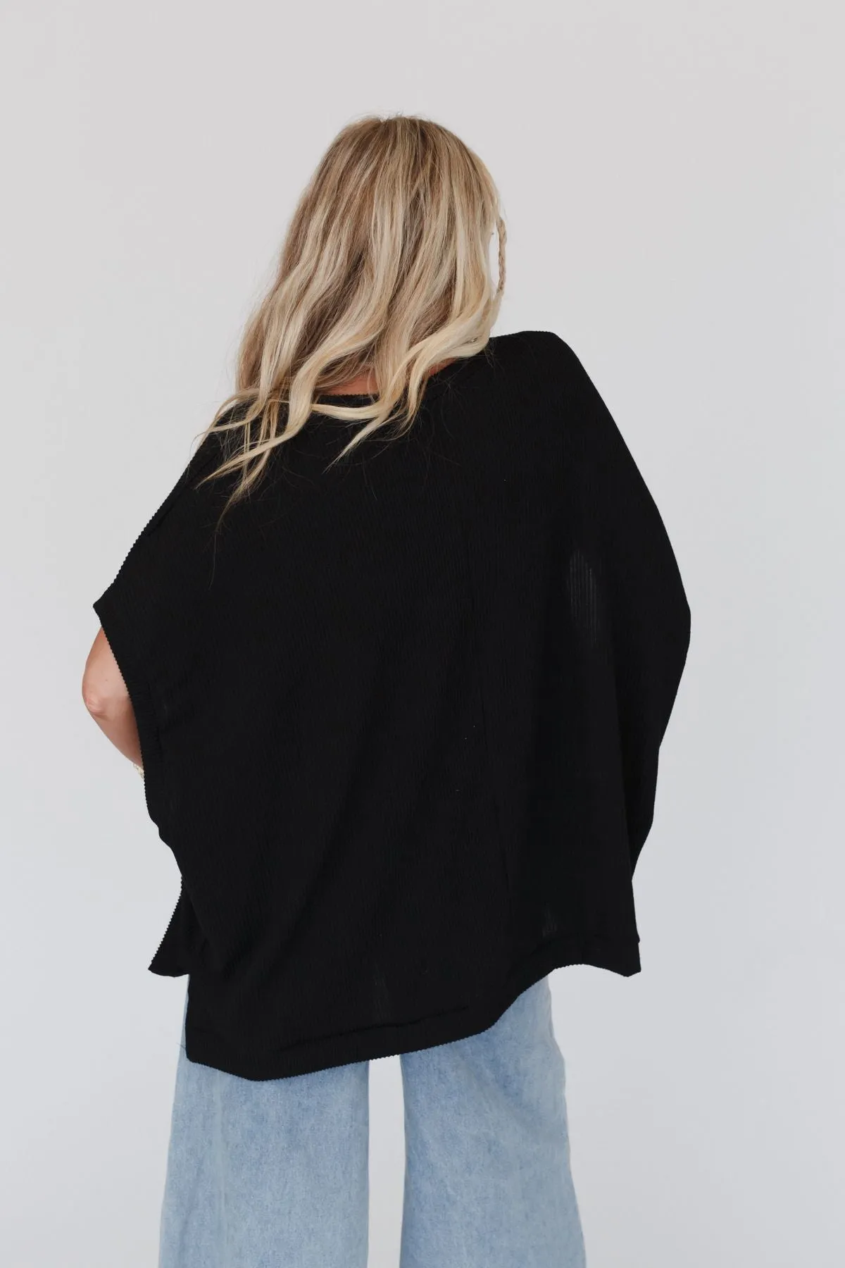 The Nest Moon Glow Texture Knit Top - Black